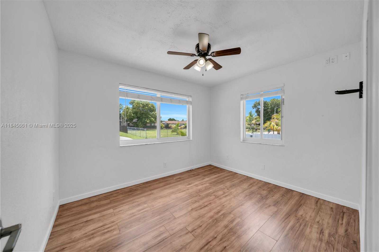 Small Image of 1710 SOUTH WEST 98TH TER, Miramar Number 12