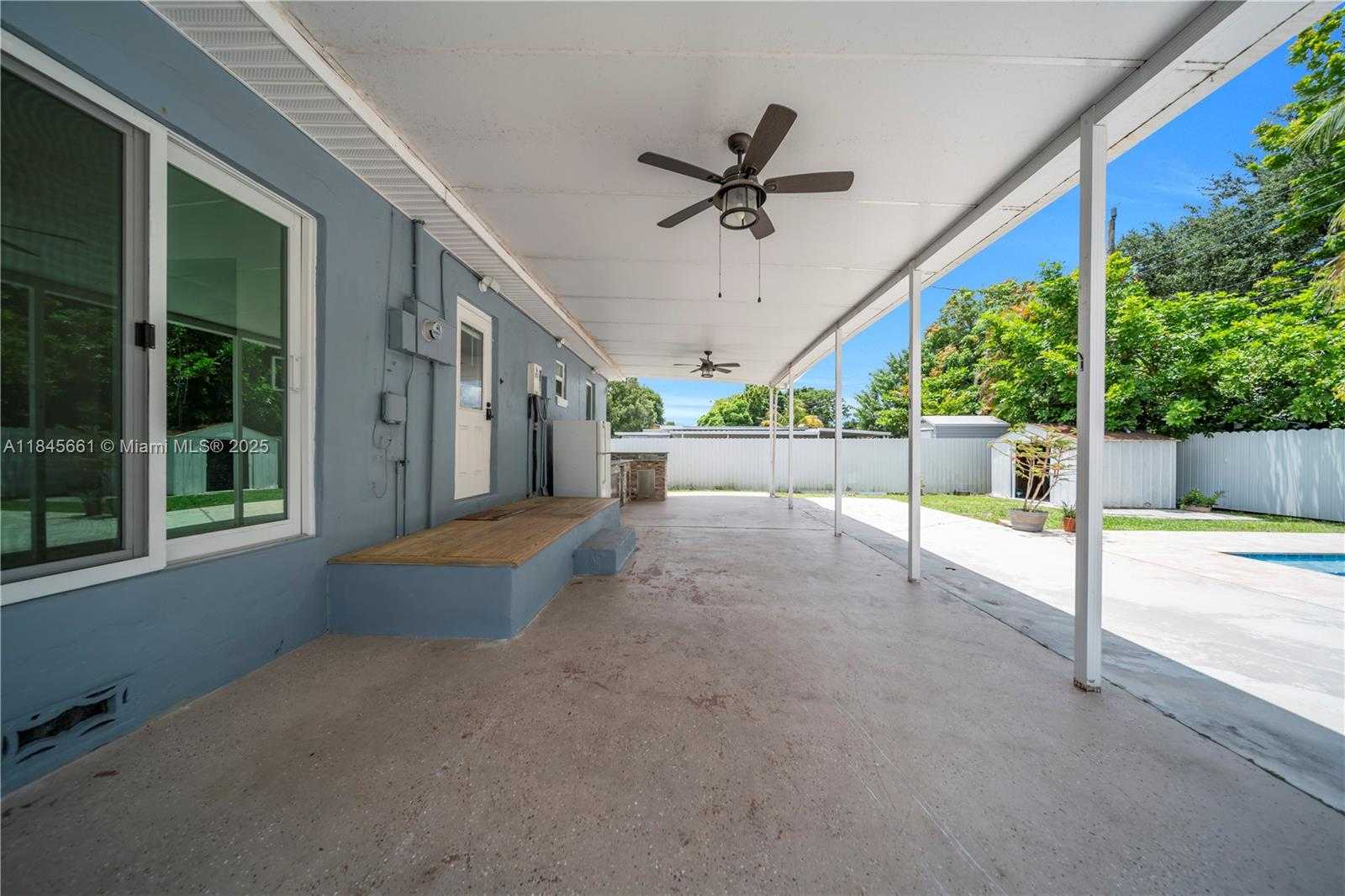 Small Image of 1710 SOUTH WEST 98TH TER, Miramar Number 25