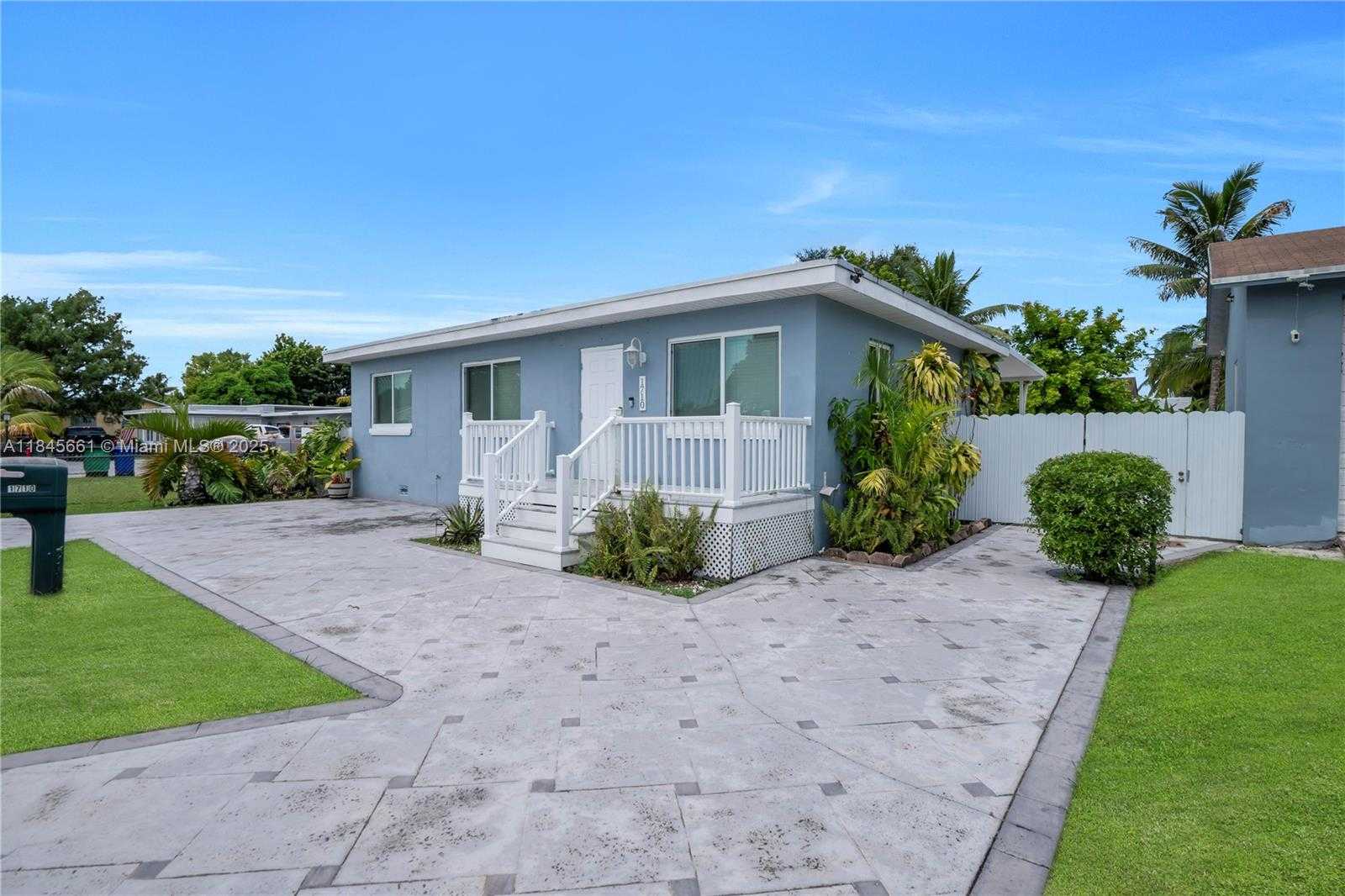 Small Image of 1710 SOUTH WEST 98TH TER, Miramar Number 33