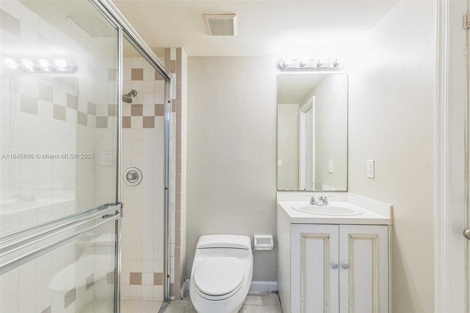 Small Image of 18091 SOUTH WEST 22ND ST, Miramar Number 15
