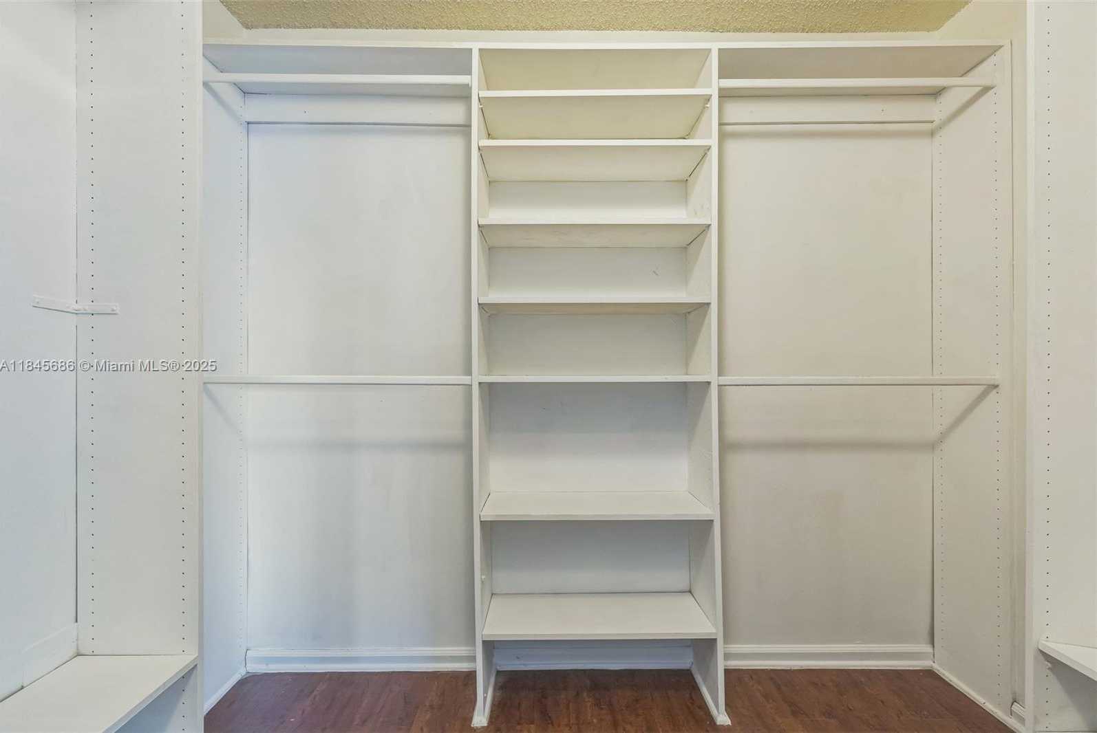 Small Image of 18091 SOUTH WEST 22ND ST, Miramar Number 21