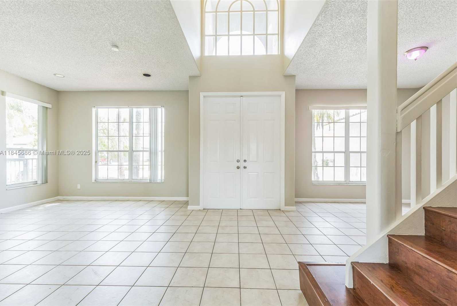 Small Image of 18091 SOUTH WEST 22ND ST, Miramar Number 3