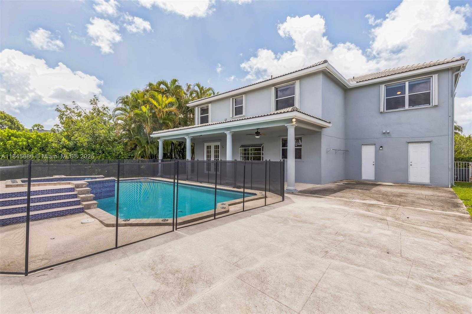 Small Image of 18091 SOUTH WEST 22ND ST, Miramar Number 38