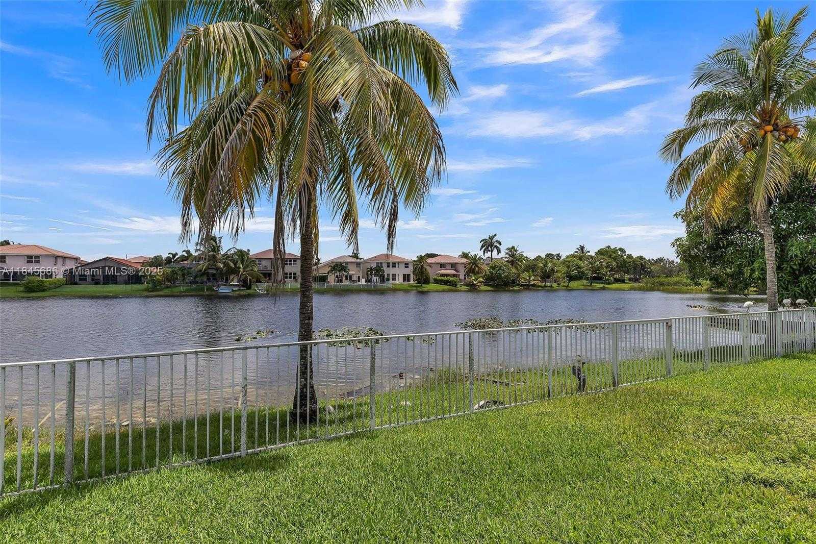 Small Image of 18091 SOUTH WEST 22ND ST, Miramar Number 41