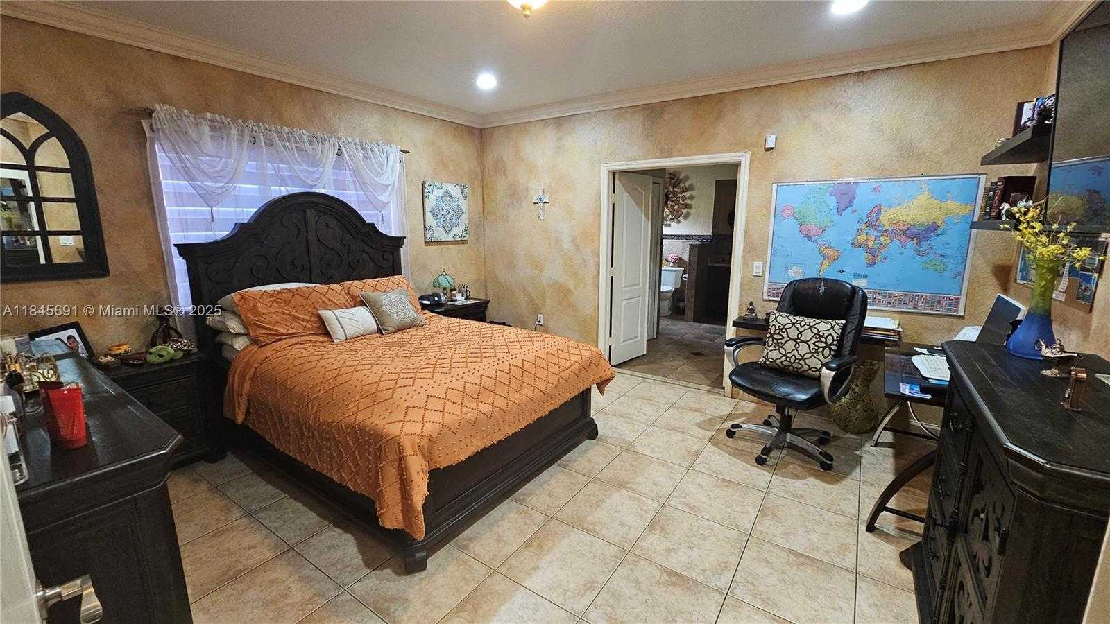 Small Image of 16569 NORTH WEST 91ST CT, Miami Lakes Number 11