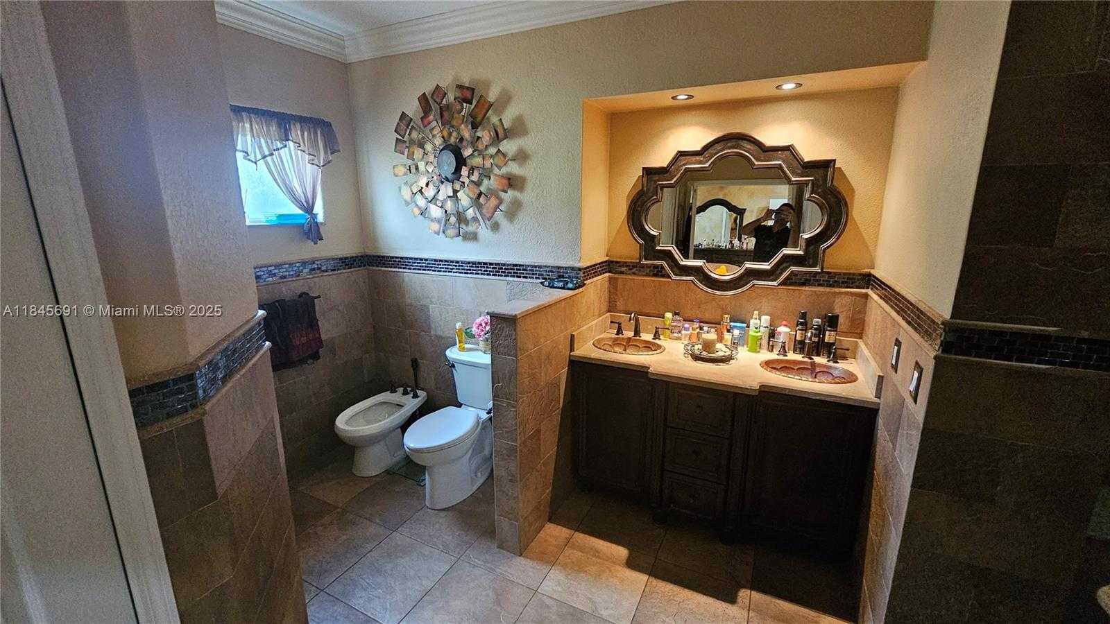 Small Image of 16569 NORTH WEST 91ST CT, Miami Lakes Number 13