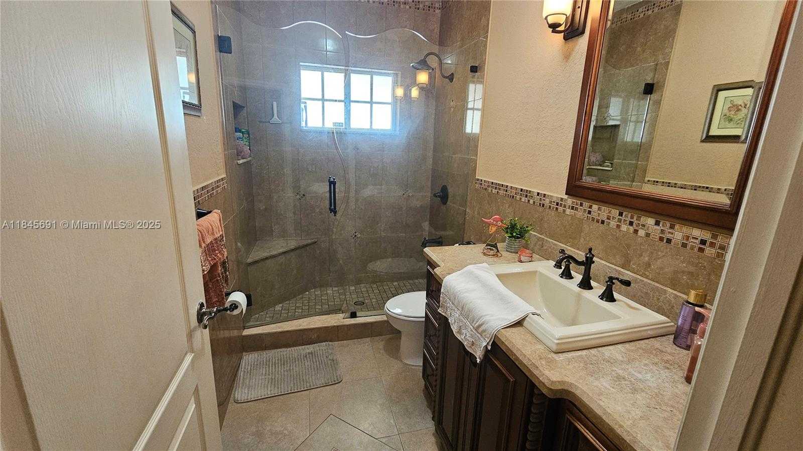 Small Image of 16569 NORTH WEST 91ST CT, Miami Lakes Number 17