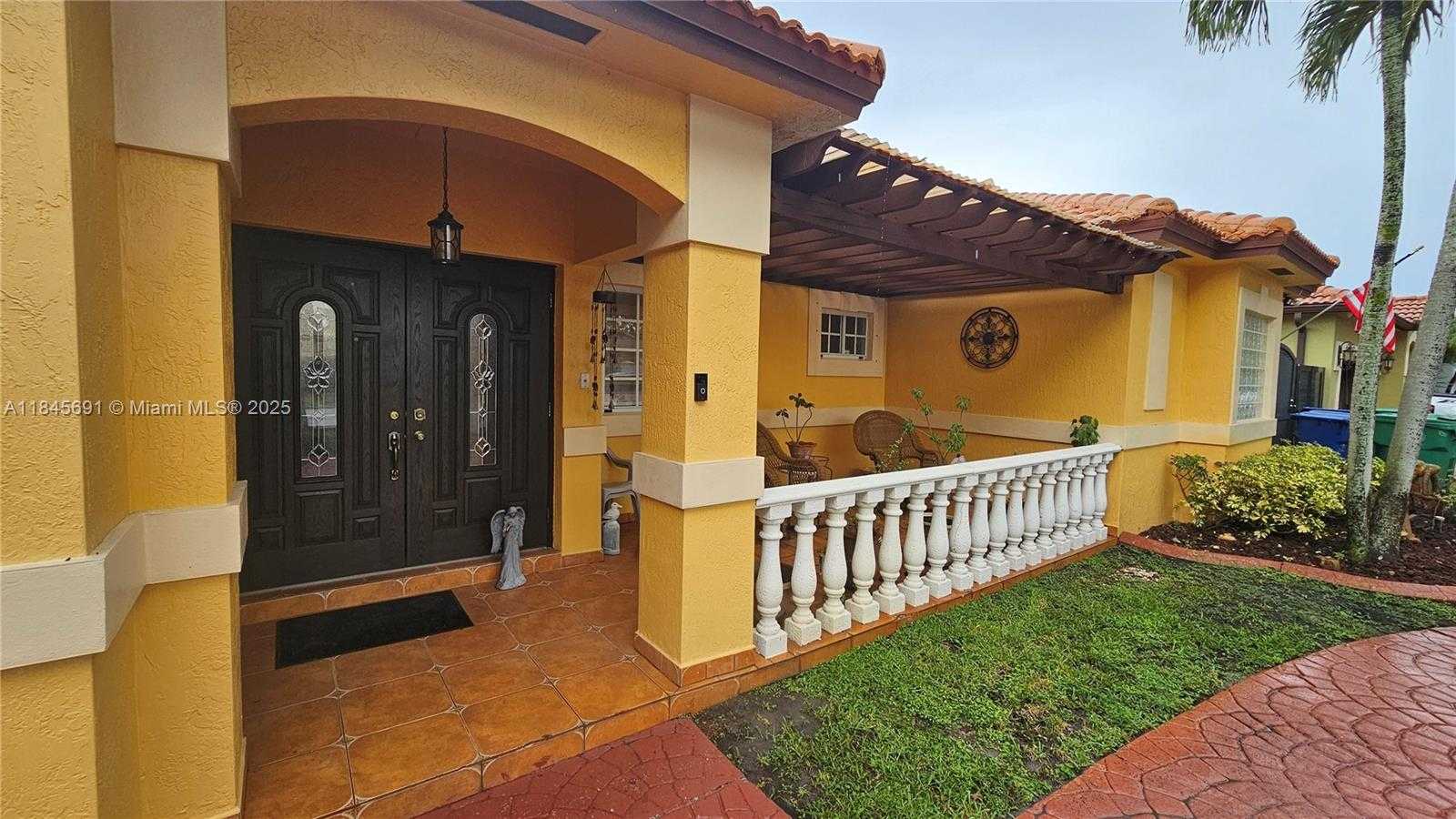 Small Image of 16569 NORTH WEST 91ST CT, Miami Lakes Number 4