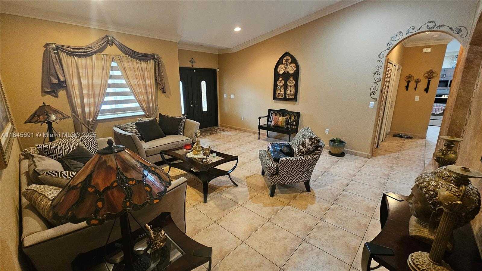 Small Image of 16569 NORTH WEST 91ST CT, Miami Lakes Number 6