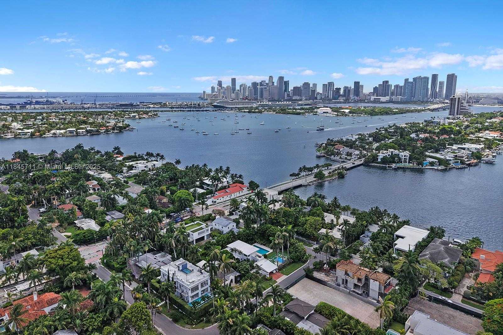 Small Image of 114 3RD SAN MARINO TER, Miami Beach Number 19