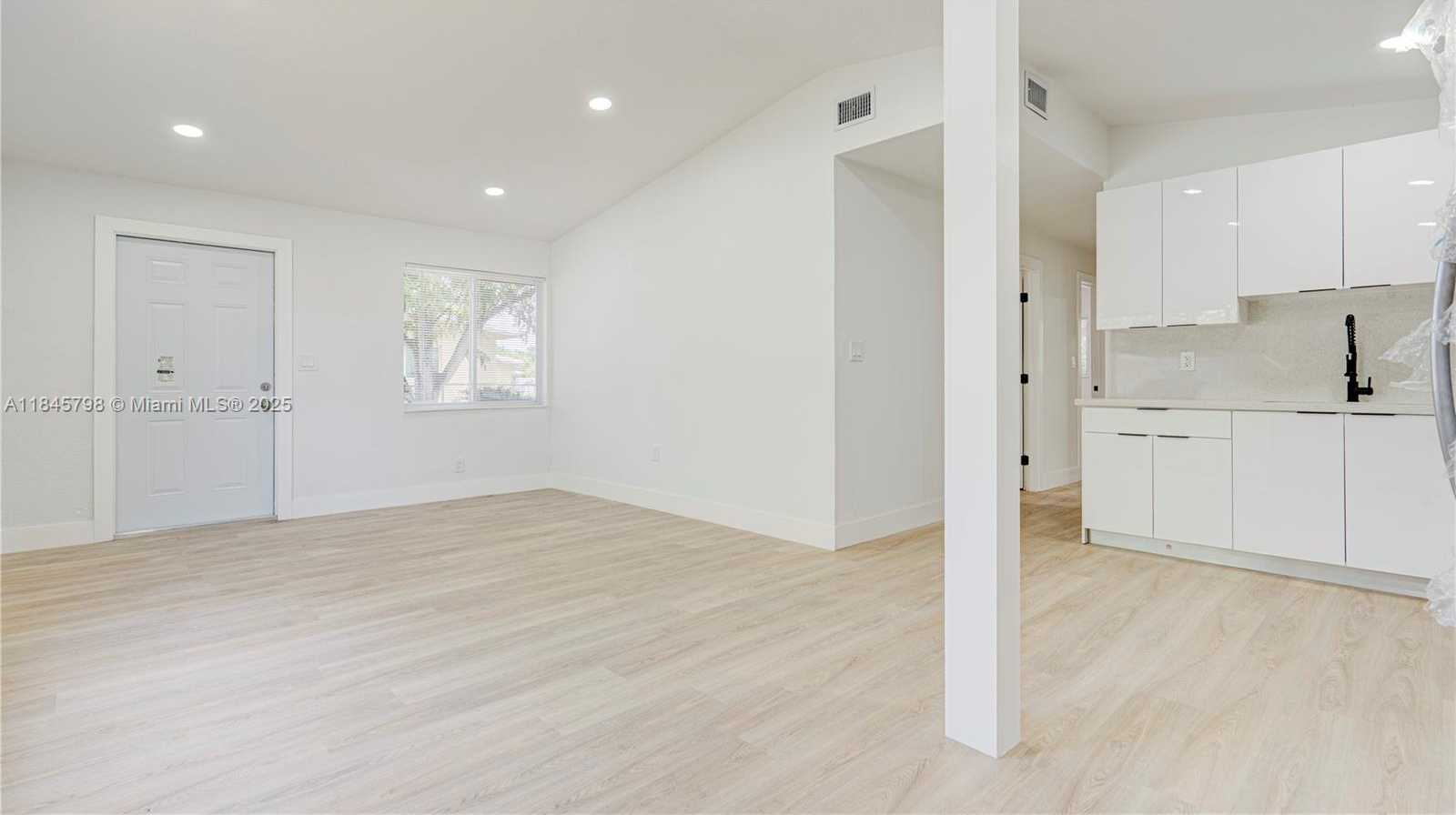 Small Image of 1516 NORTH WEST 19TH AVE, Fort Lauderdale Number 13
