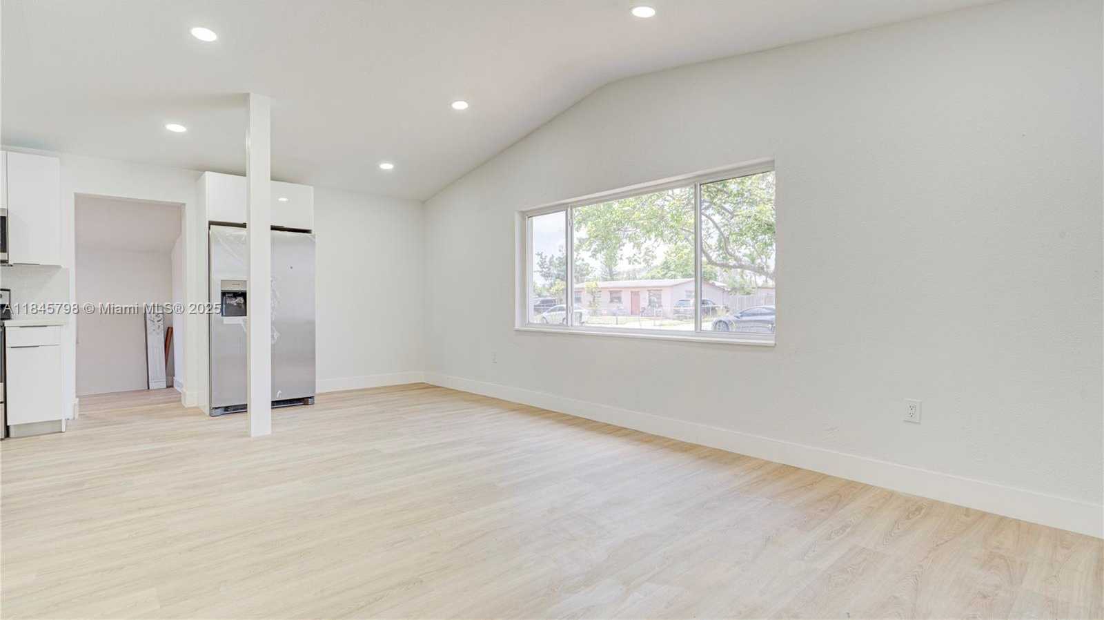 Small Image of 1516 NORTH WEST 19TH AVE, Fort Lauderdale Number 26