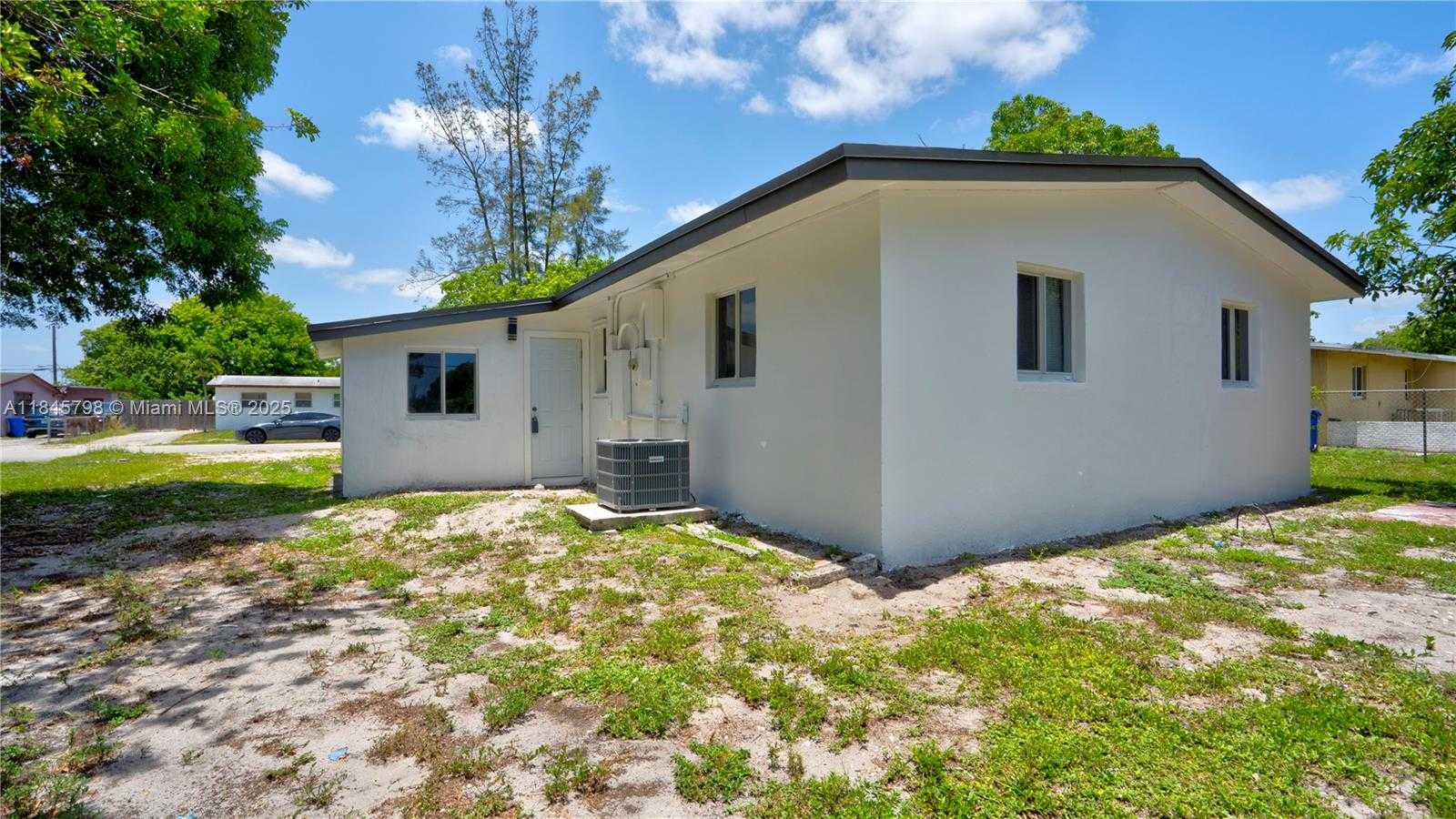 Small Image of 1516 NORTH WEST 19TH AVE, Fort Lauderdale Number 30