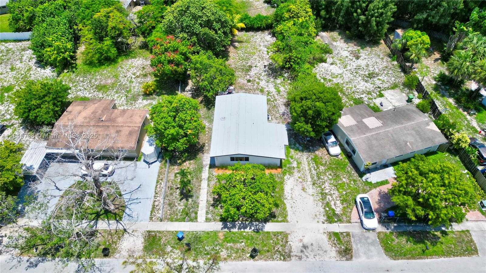 Small Image of 1516 NORTH WEST 19TH AVE, Fort Lauderdale Number 50