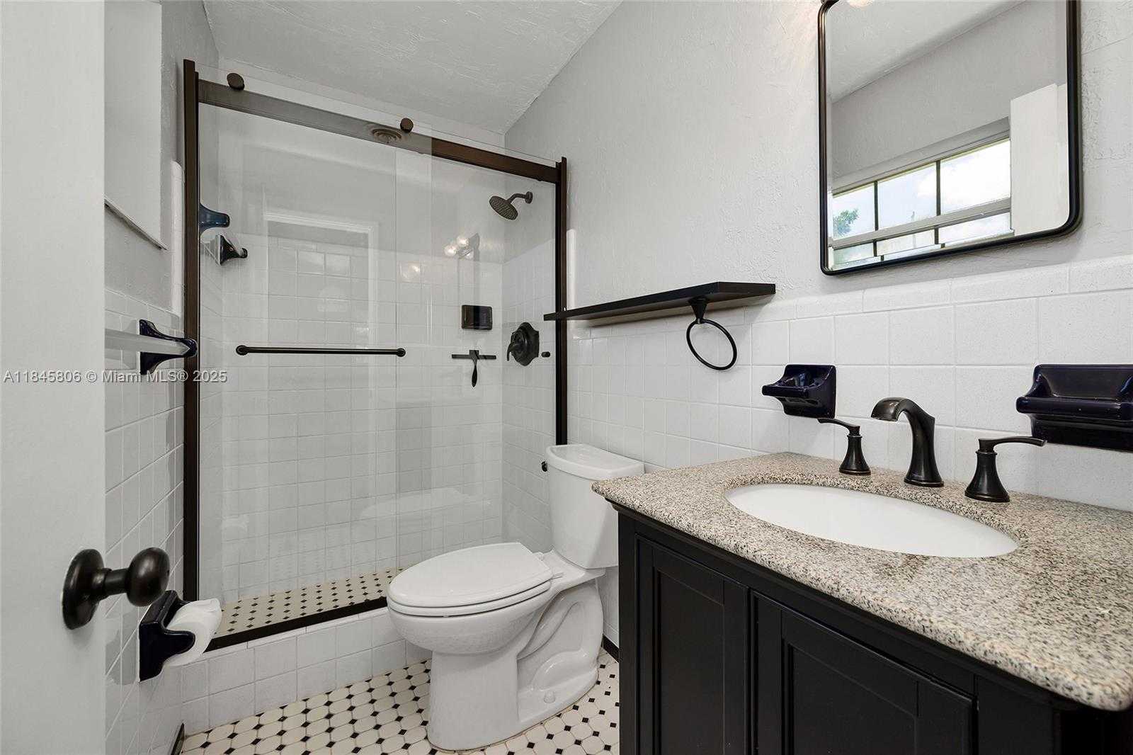 Small Image of 4400 NORTH EAST 13TH AVE, Oakland Park Number 18