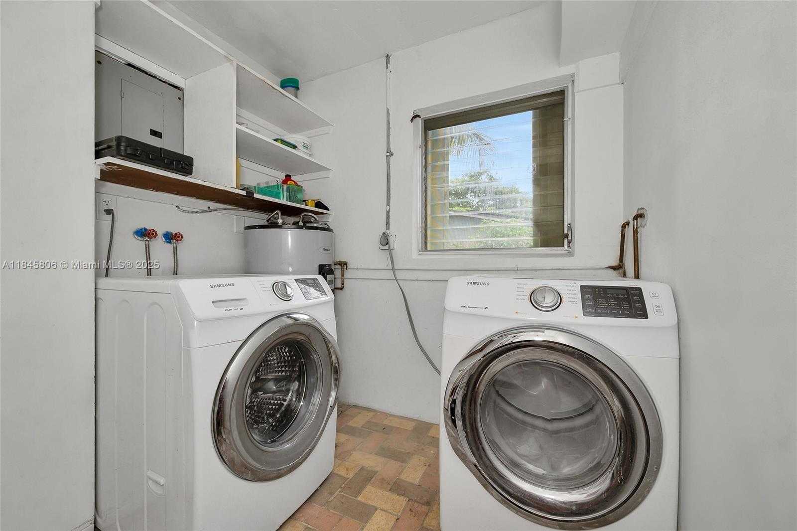 Small Image of 4400 NORTH EAST 13TH AVE, Oakland Park Number 51