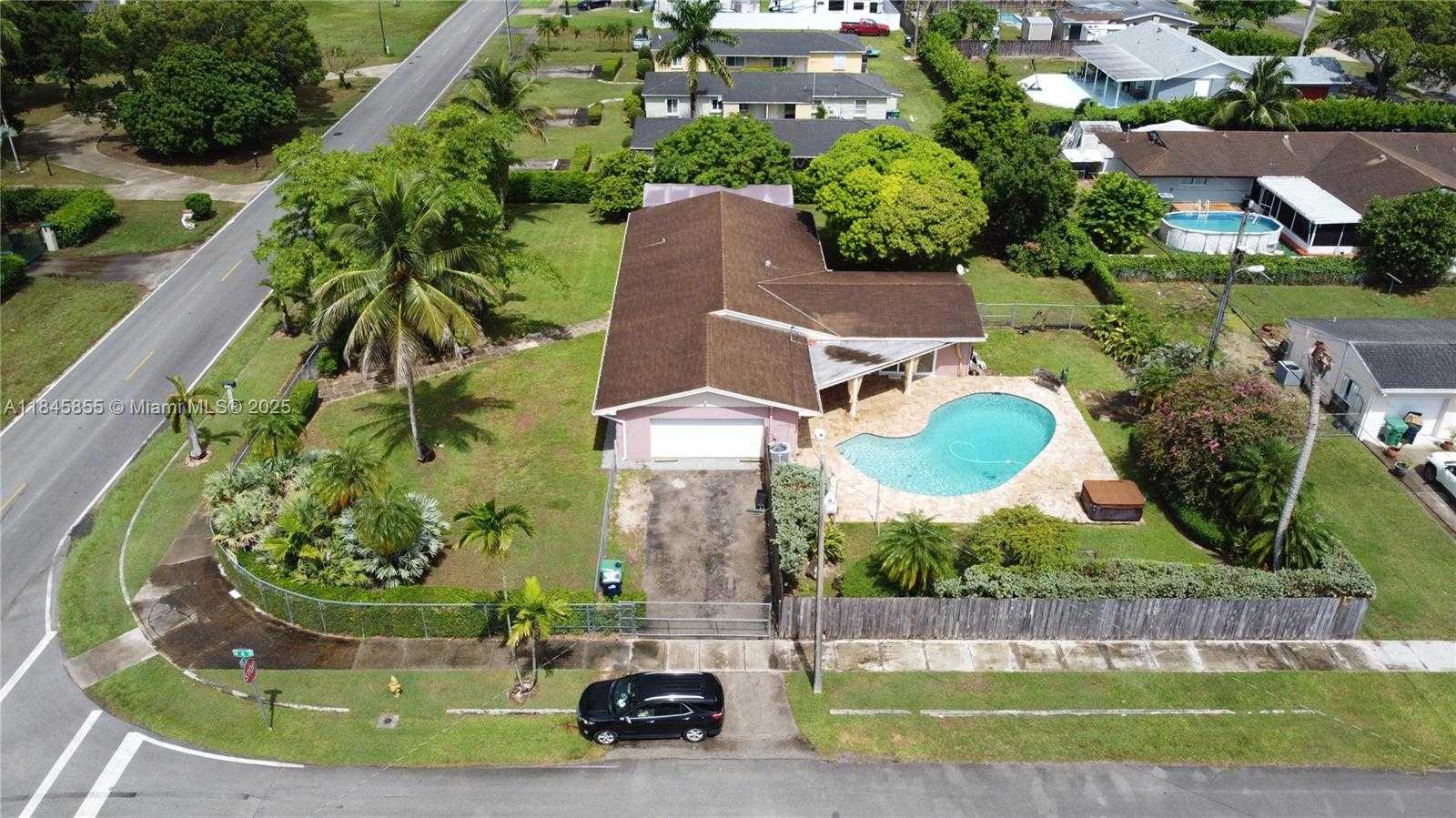 Small Image of 17990 SOUTH WEST 296TH ST, Homestead Number 23