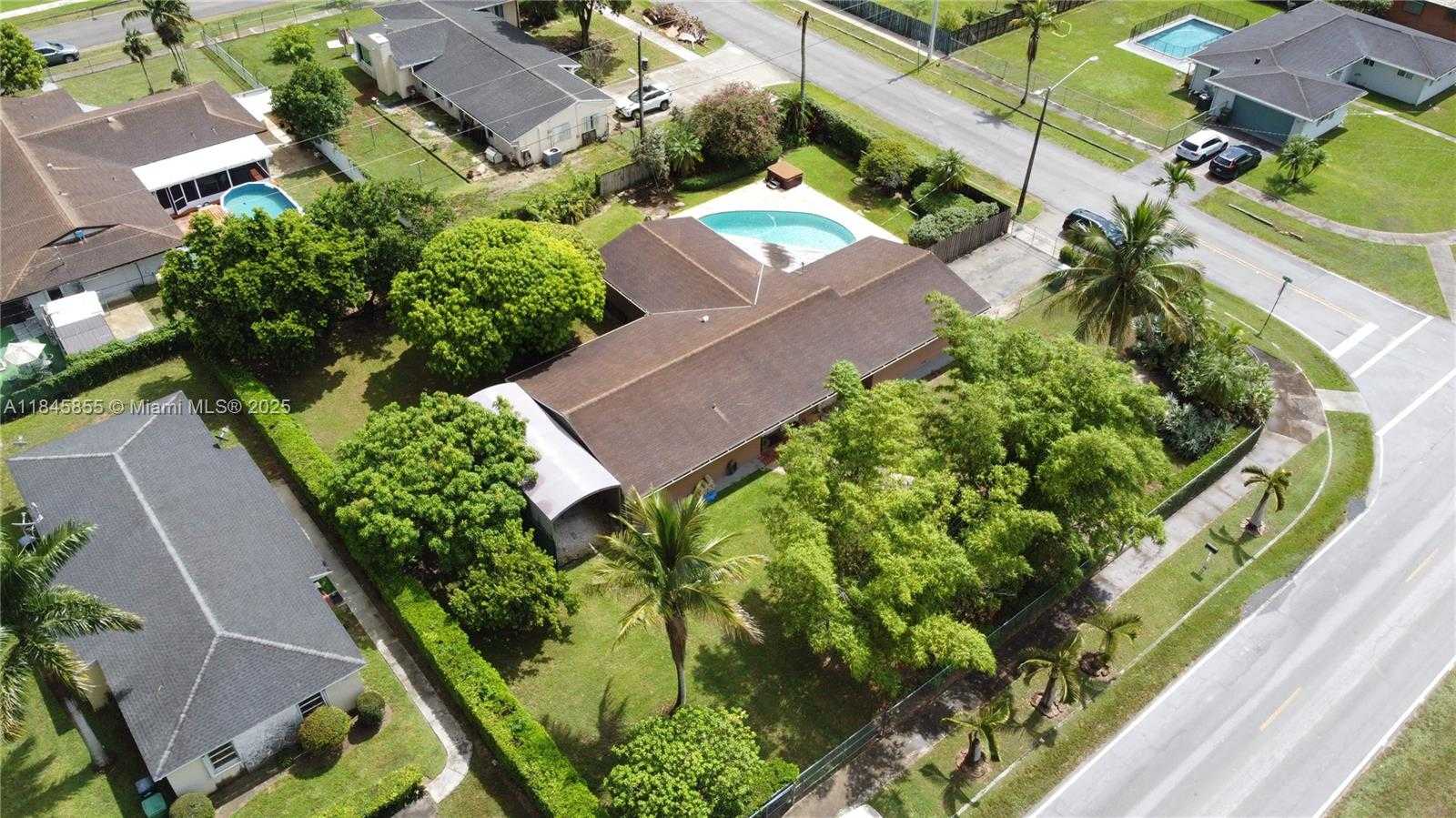 Small Image of 17990 SOUTH WEST 296TH ST, Homestead Number 29