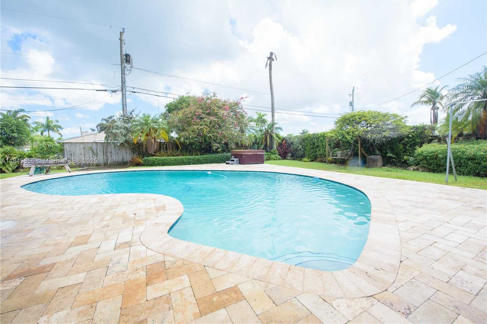 Small Image of 17990 SOUTH WEST 296TH ST, Homestead Number 36
