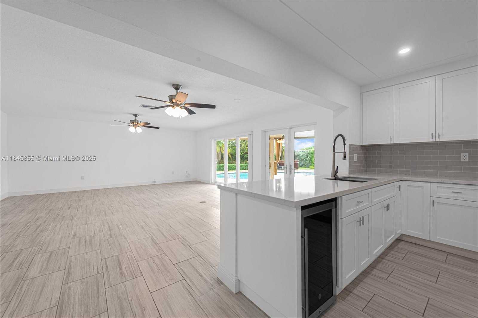 Small Image of 17990 SOUTH WEST 296TH ST, Homestead Number 9