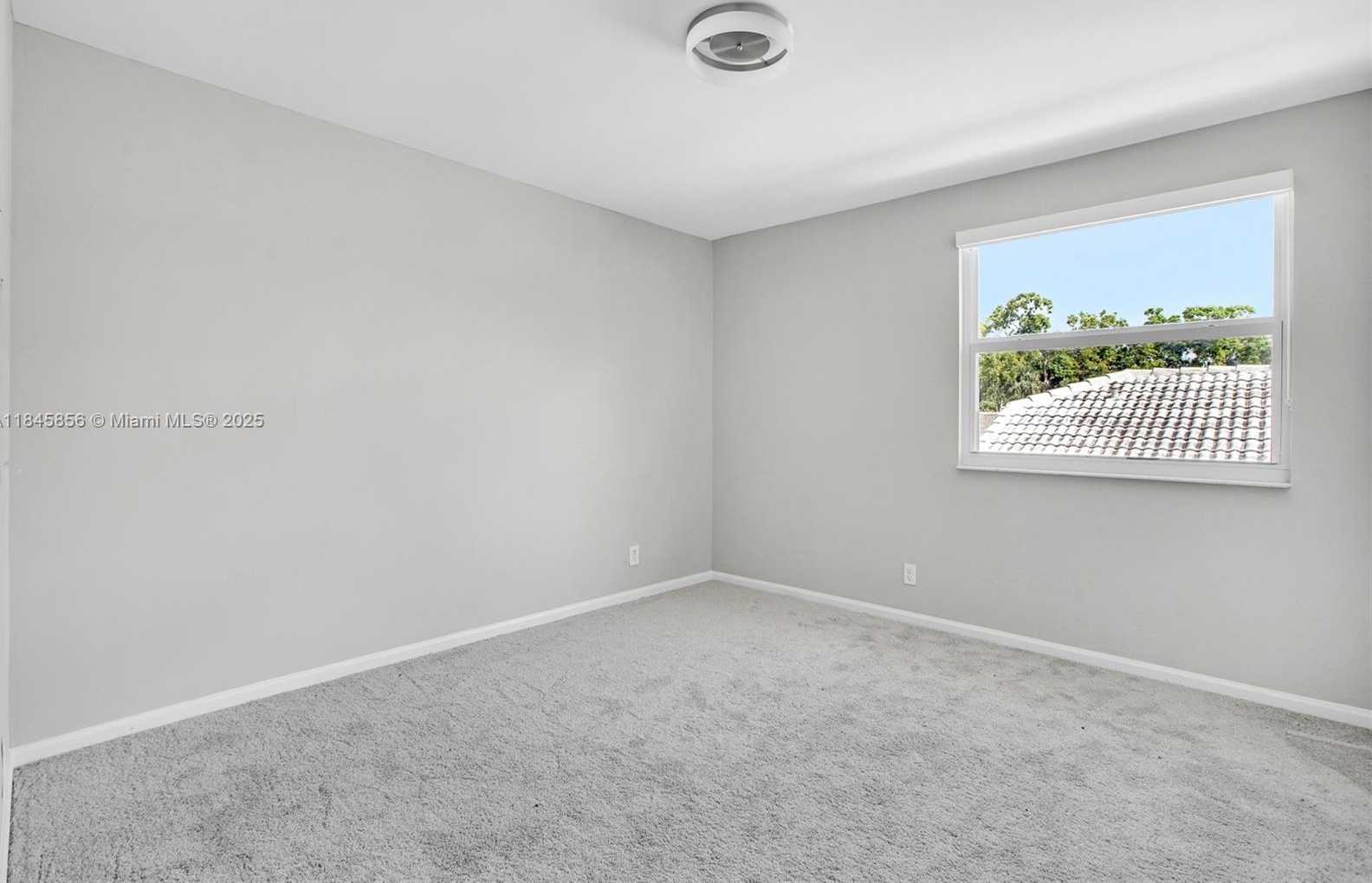 Small Image of 5498 NORTH WEST 45TH WAY, Coconut Creek Number 11