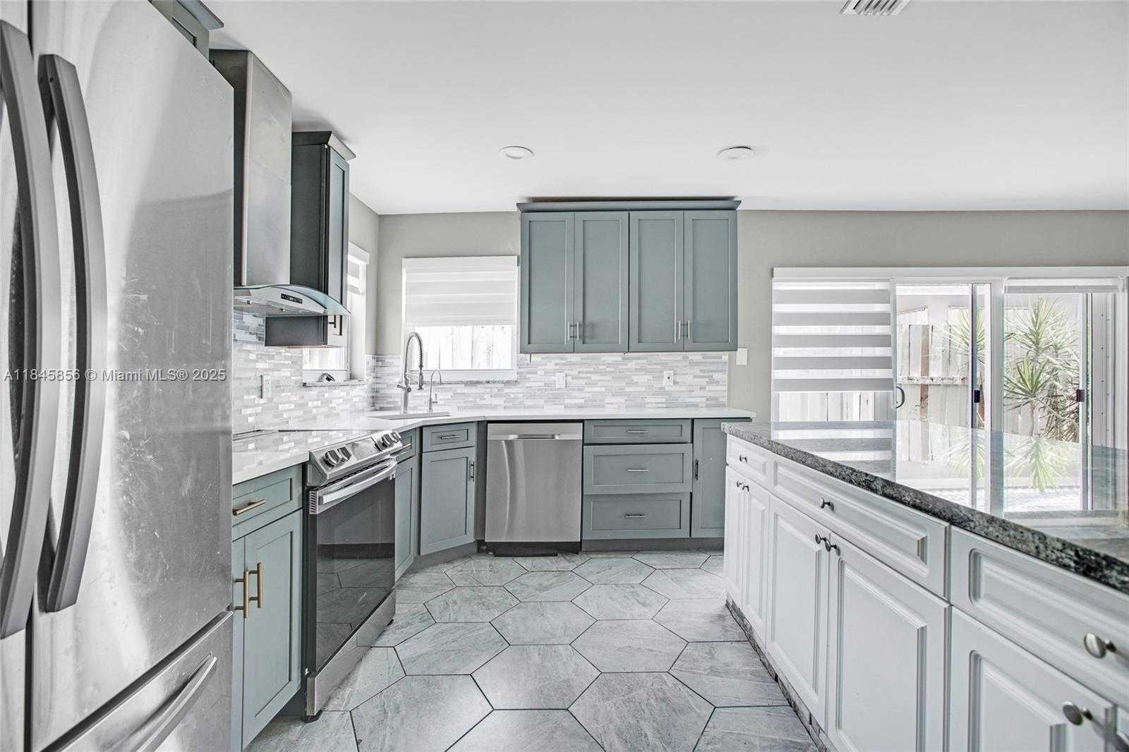 Small Image of 5498 NORTH WEST 45TH WAY, Coconut Creek Number 2