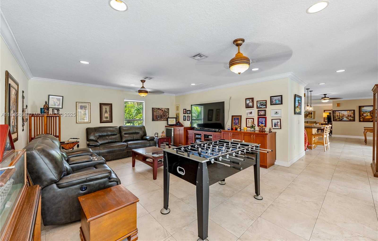 Small Image of 6960 SOUTH WEST 148TH TER, Palmetto Bay Number 24