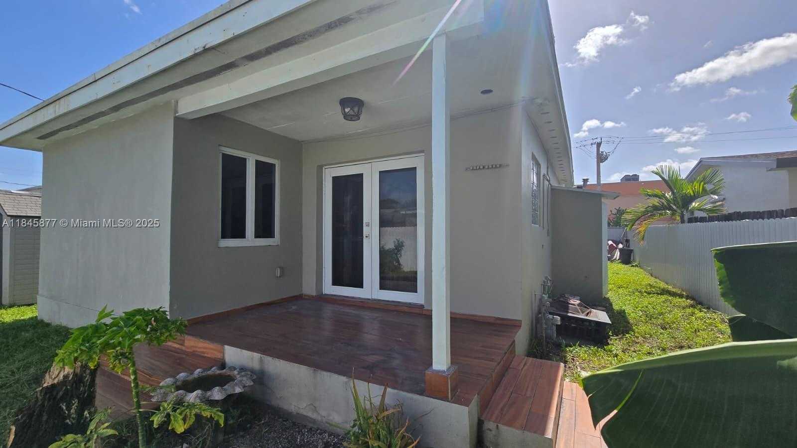Small Image of 2441 WEST 10TH AVE, Hialeah Number 32