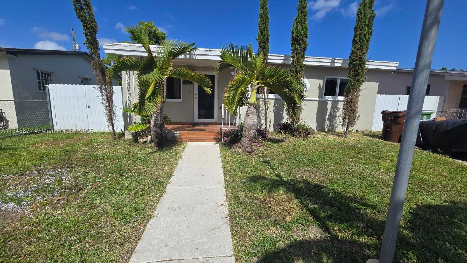 Small Image of 2441 WEST 10TH AVE, Hialeah Number 37