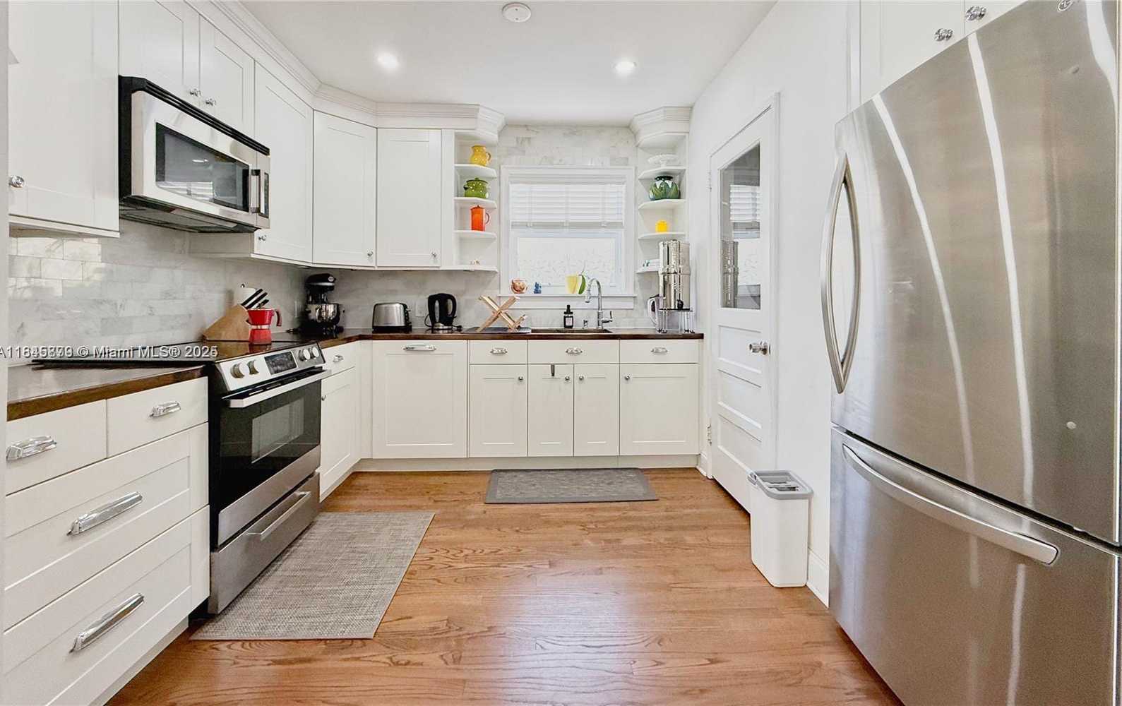 Small Image of 2110 SOUTH WEST 11TH ST, Miami Number 11