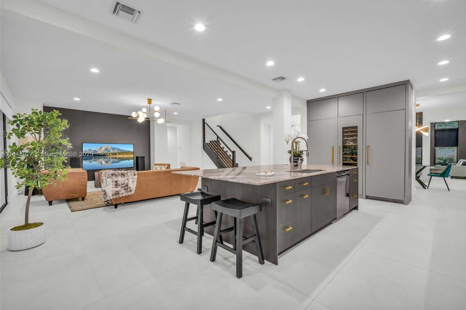 Small Image of 3844 WEST HIBISCUS ST, Weston Number 17