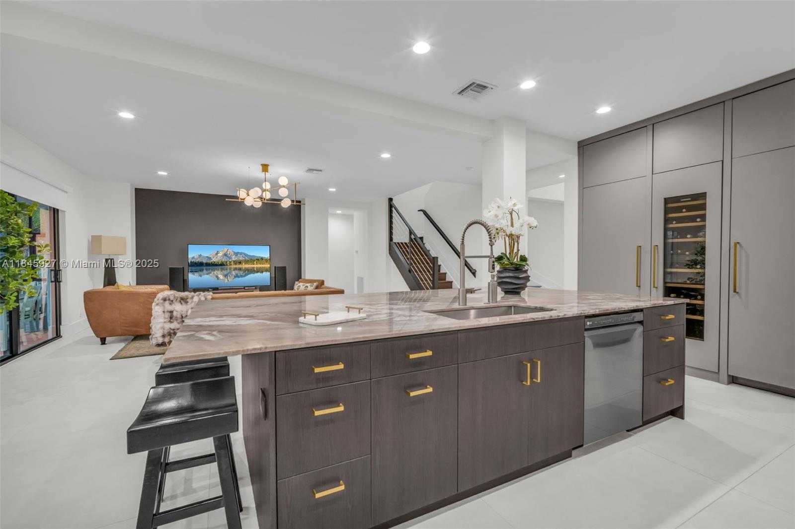 Small Image of 3844 WEST HIBISCUS ST, Weston Number 20