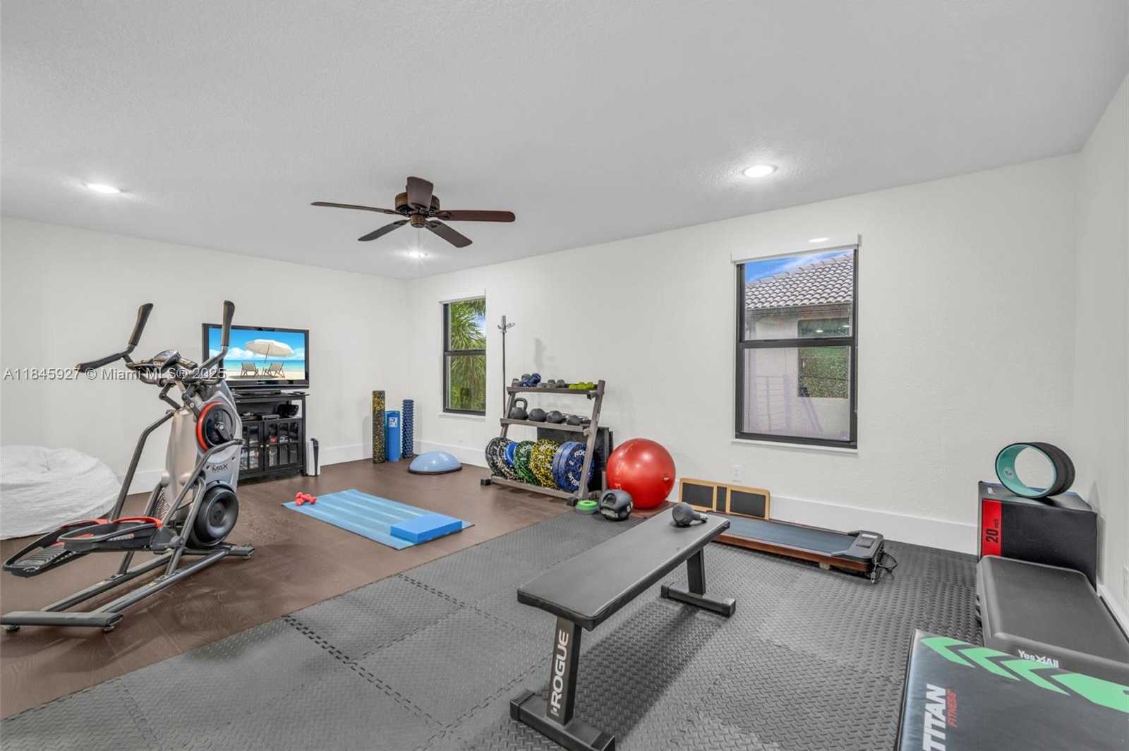 Small Image of 3844 WEST HIBISCUS ST, Weston Number 31