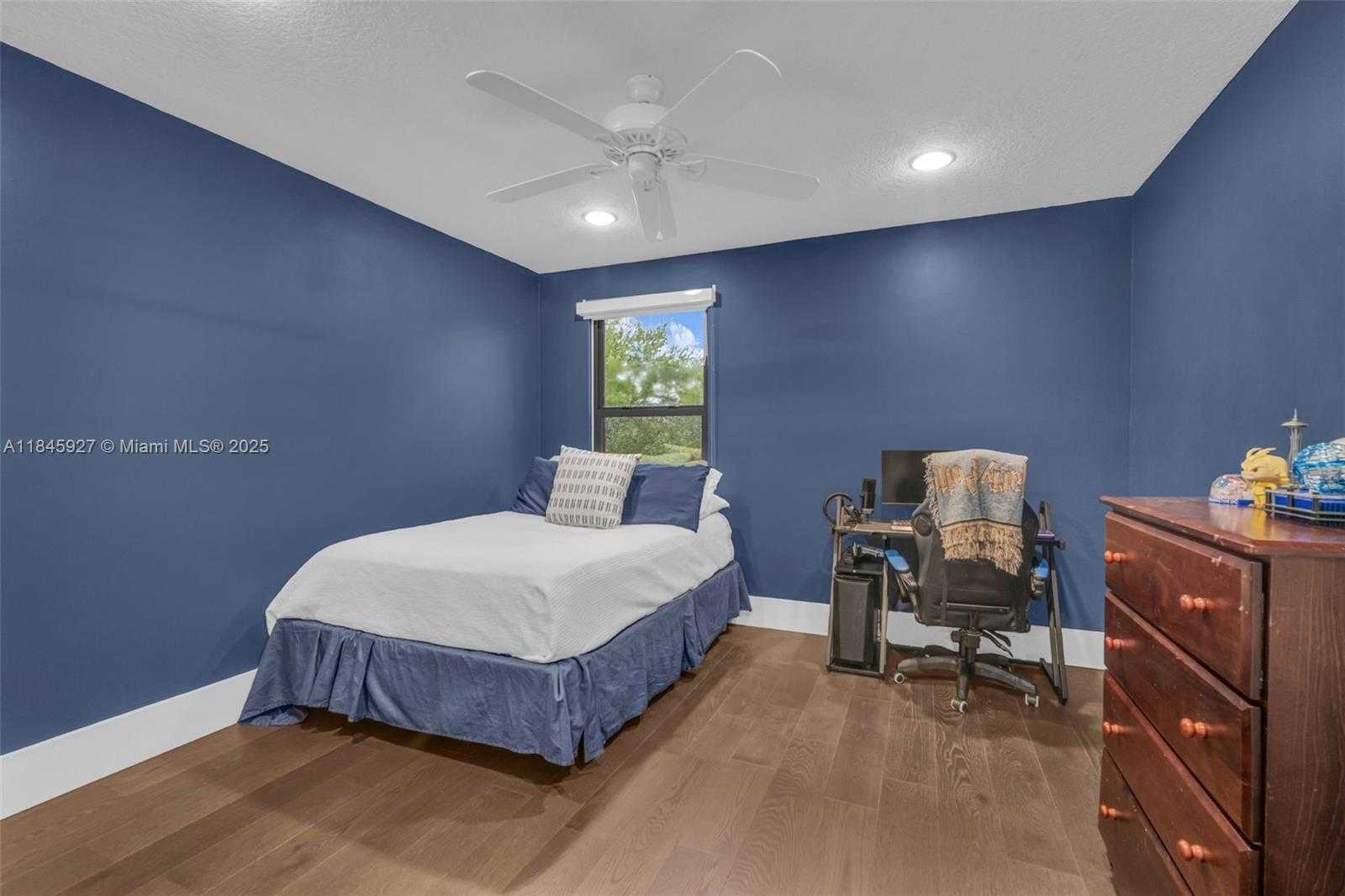 Small Image of 3844 WEST HIBISCUS ST, Weston Number 46