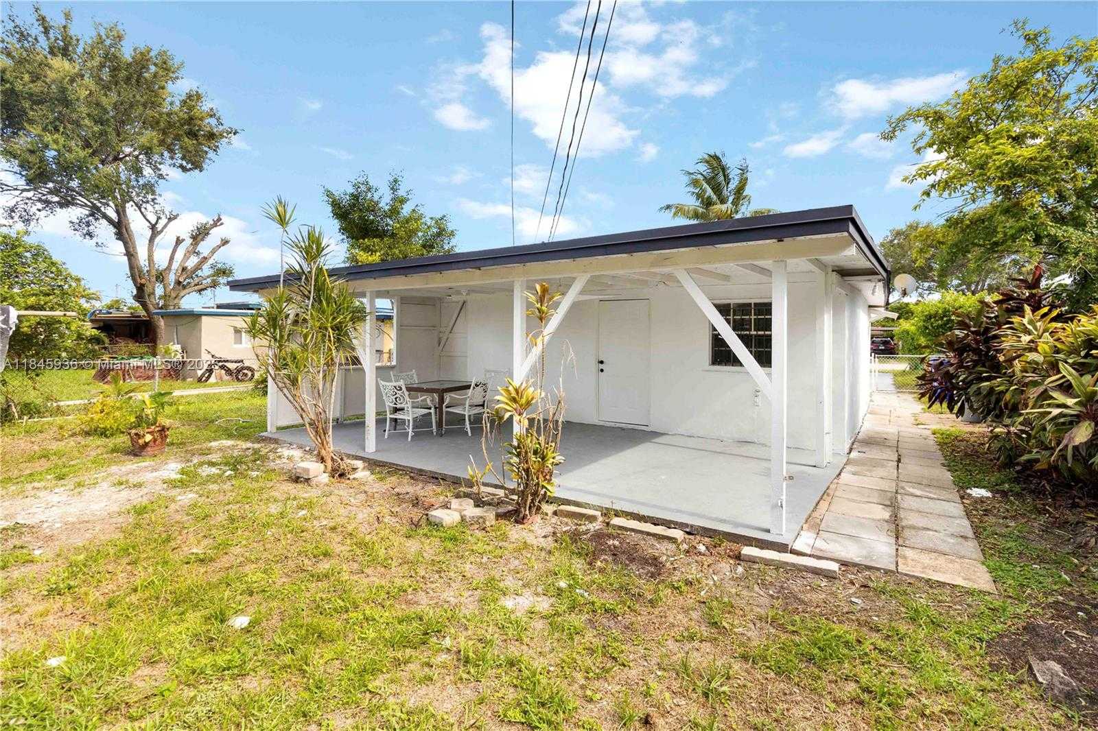 Small Image of 6237 SOUTH WEST 22ND ST, Miramar Number 29