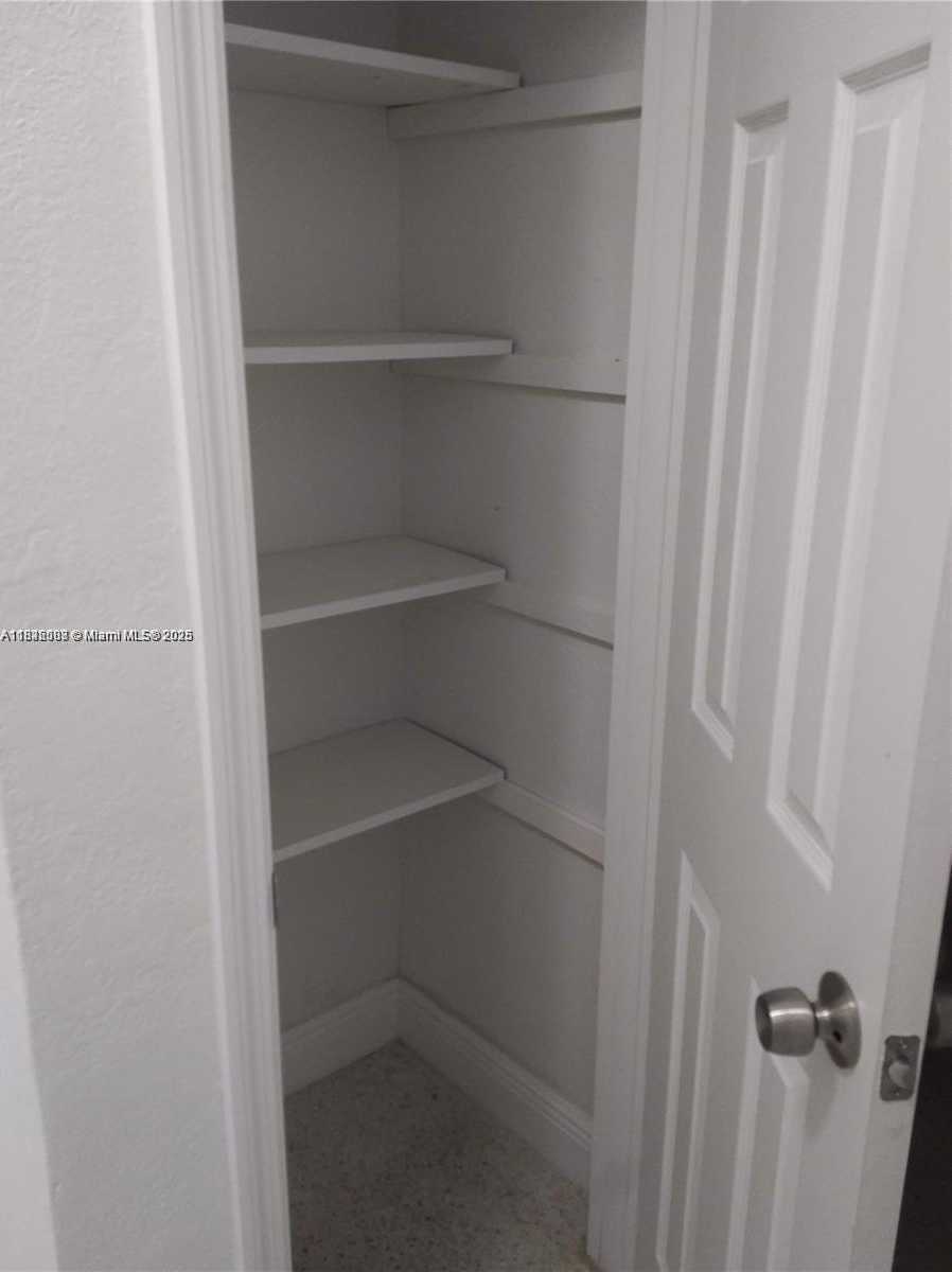 Small Image of 2840 SOUTH WEST 8TH ST, Fort Lauderdale Number 11