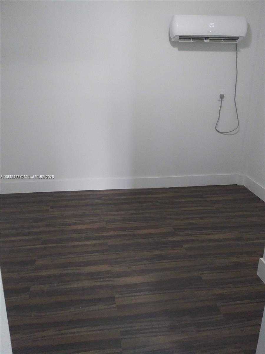 Small Image of 2840 SOUTH WEST 8TH ST, Fort Lauderdale Number 18