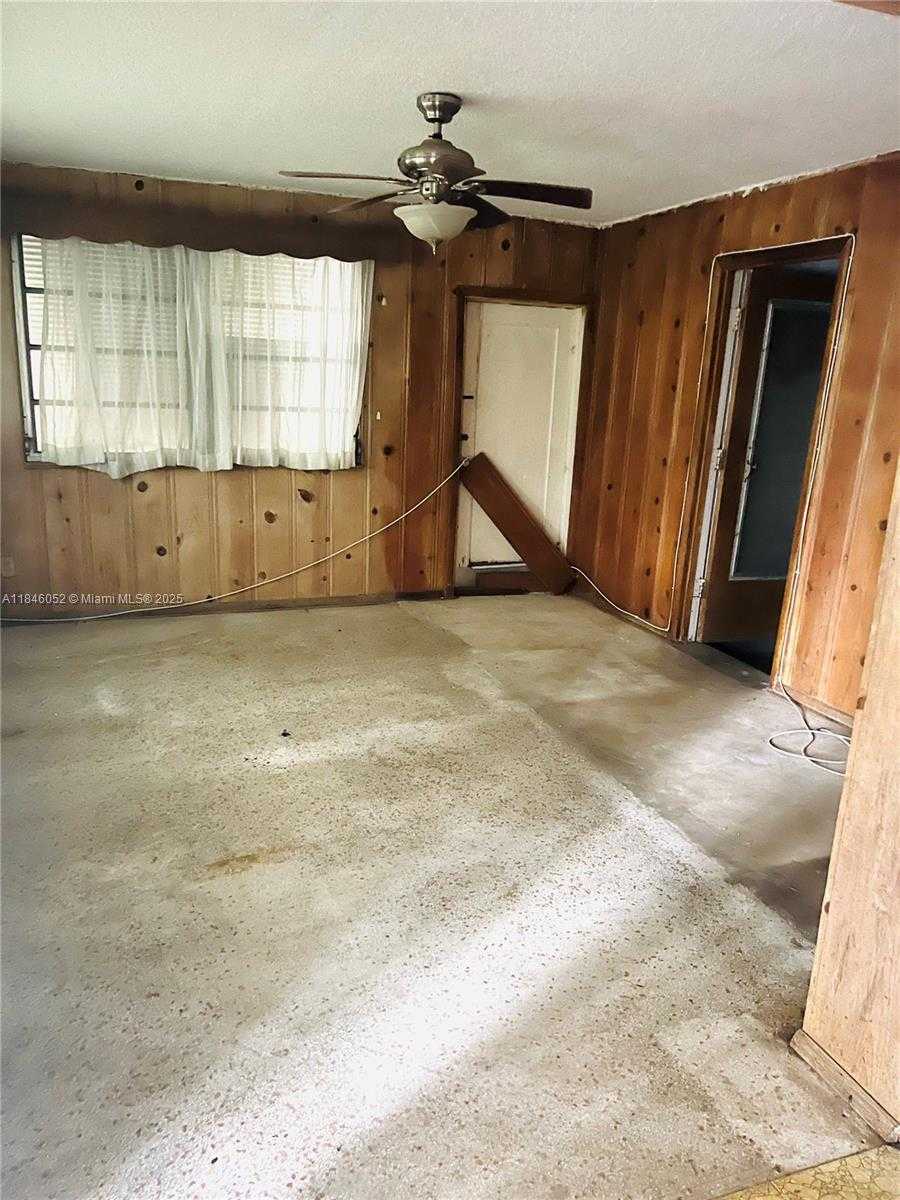 Small Image of 1612 NORTH EAST 29TH ST, Pompano Beach Number 4