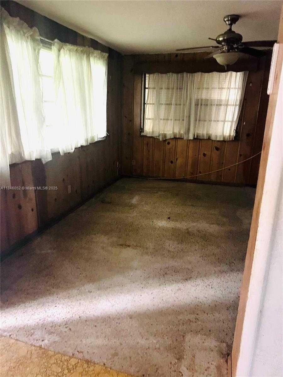 Small Image of 1612 NORTH EAST 29TH ST, Pompano Beach Number 5