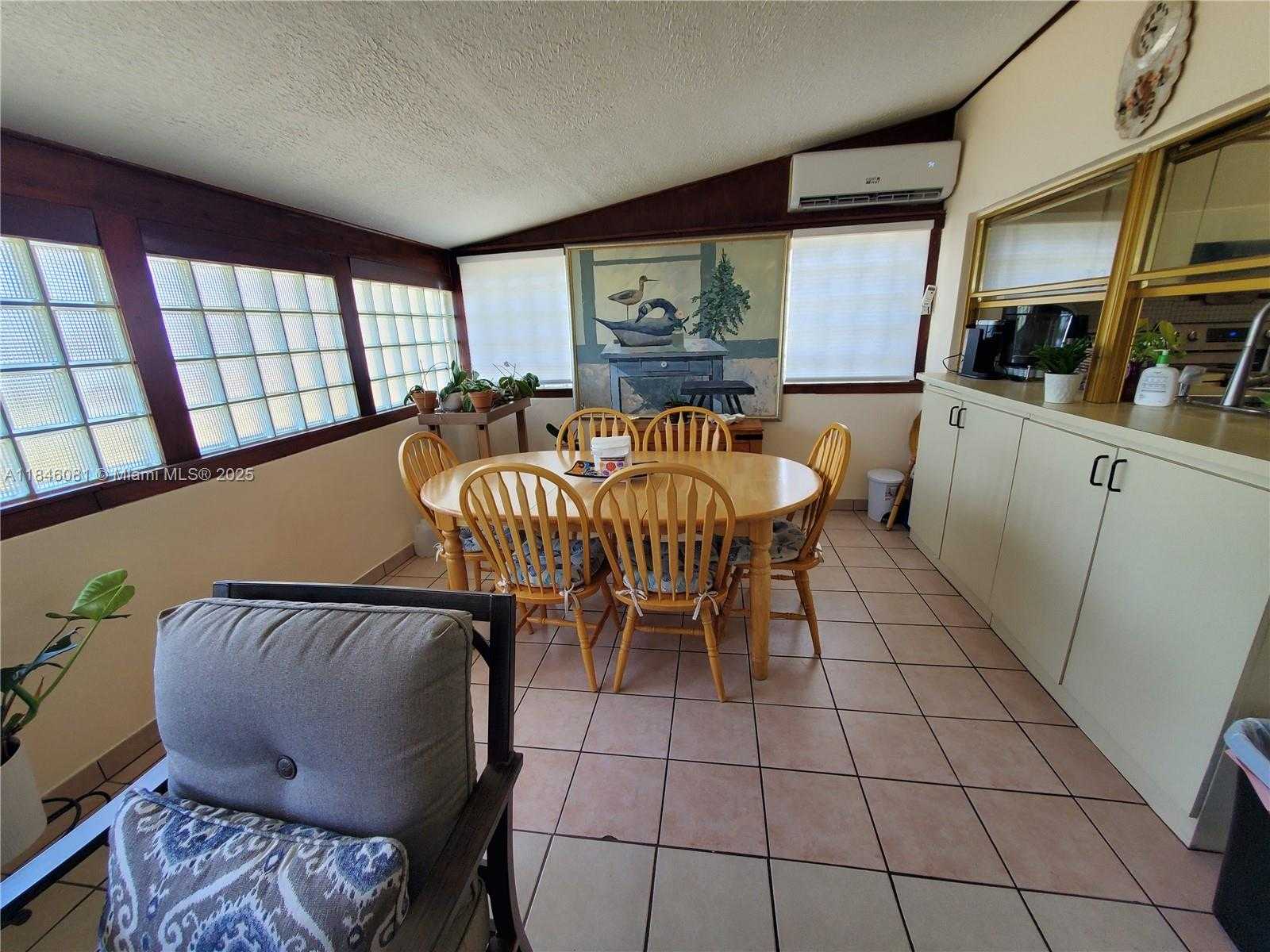 Small Image of 1300 NORTH WEST 174TH ST, Miami Gardens Number 10