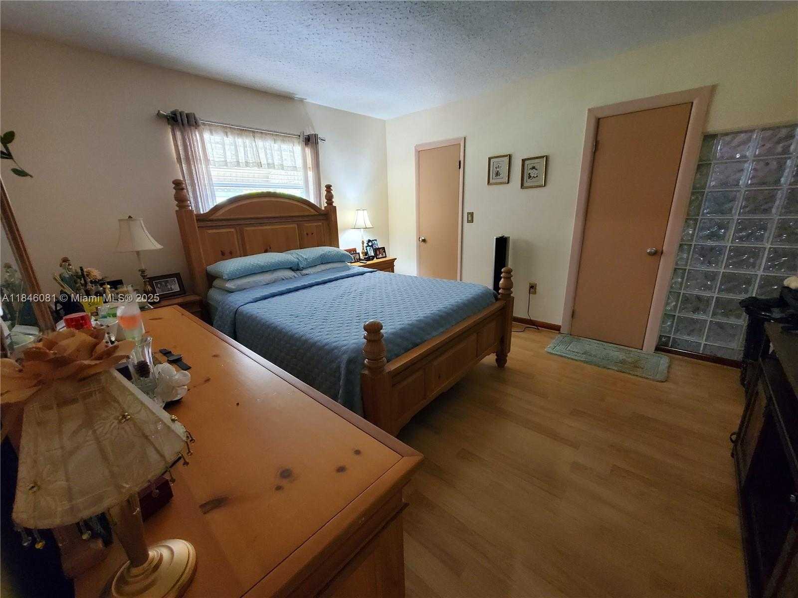 Small Image of 1300 NORTH WEST 174TH ST, Miami Gardens Number 11