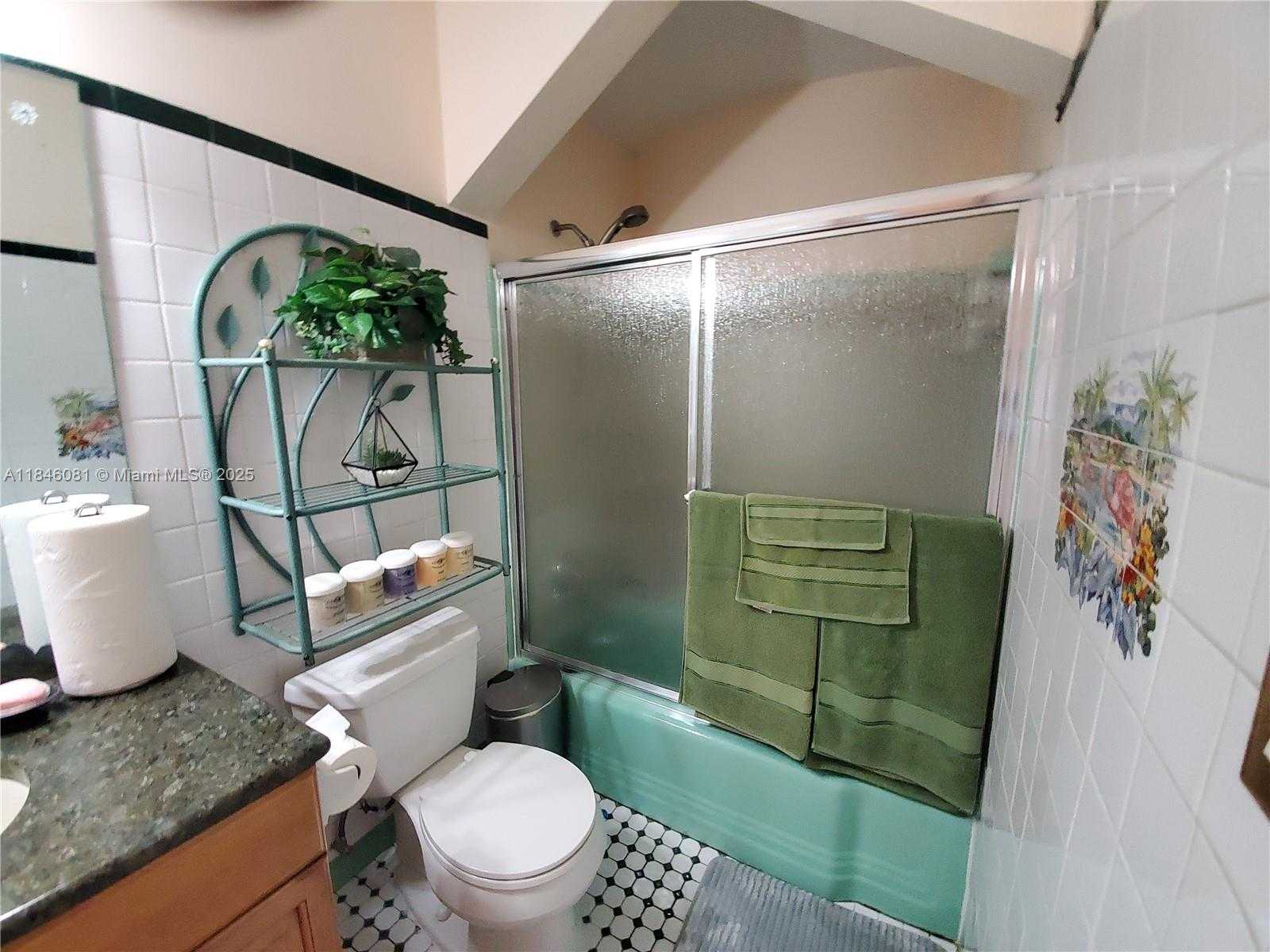 Small Image of 1300 NORTH WEST 174TH ST, Miami Gardens Number 20
