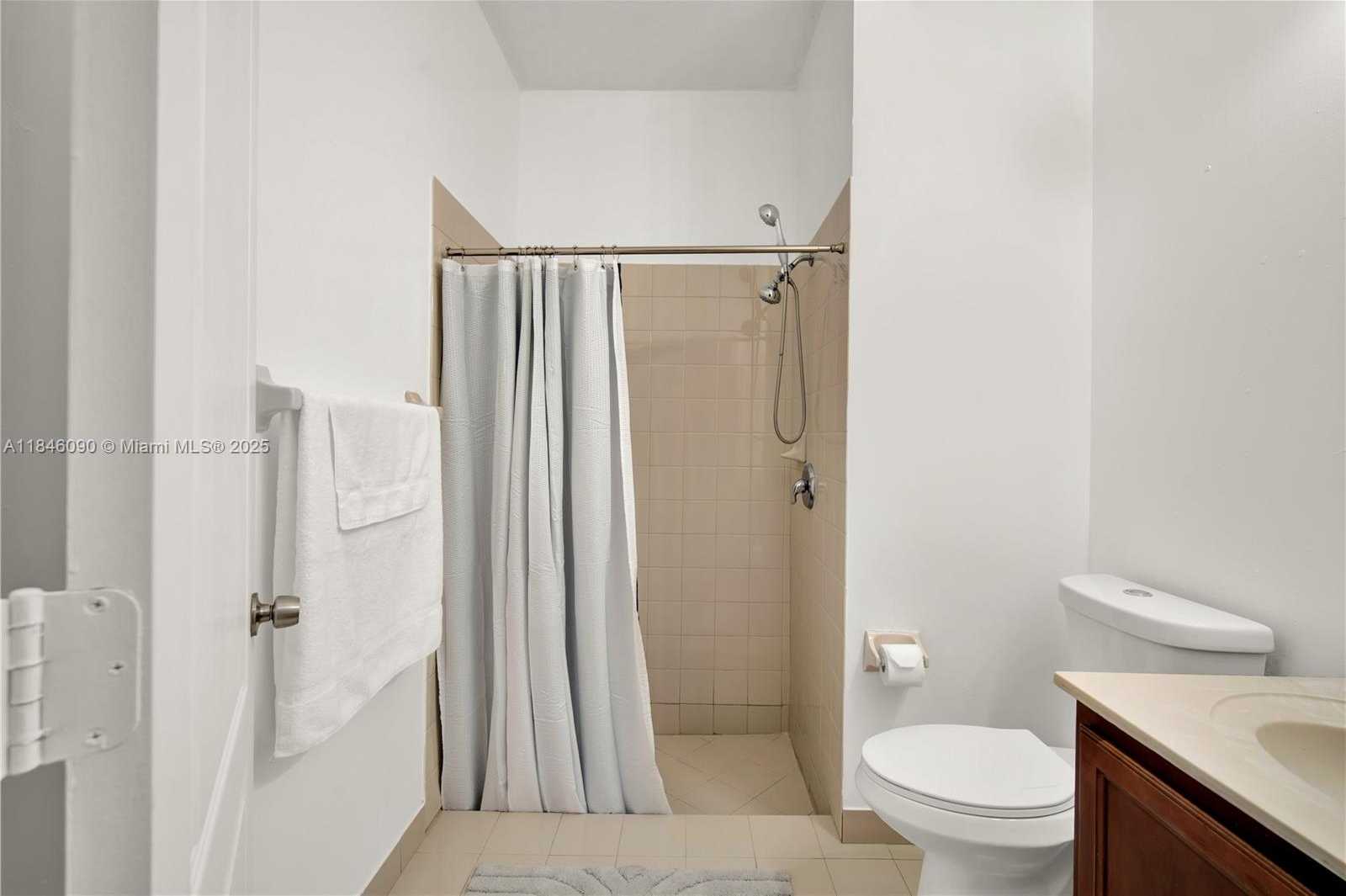 Small Image of 1081 NORTH EAST 40TH RD, Homestead Number 28