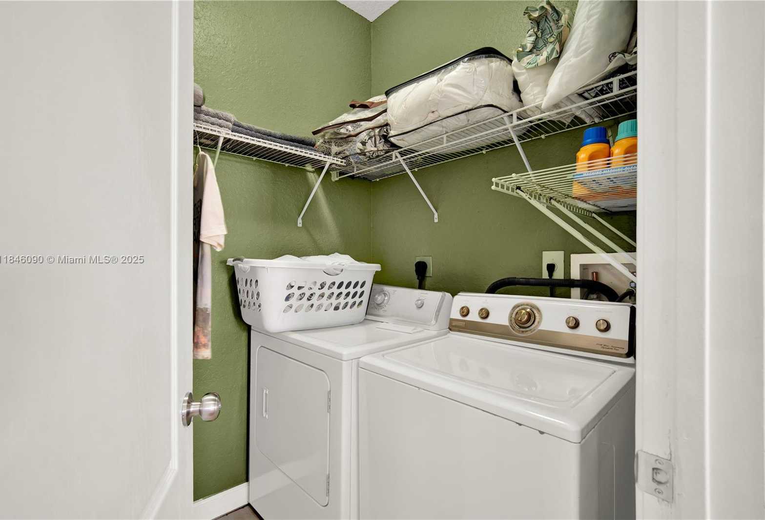 Small Image of 1081 NORTH EAST 40TH RD, Homestead Number 34