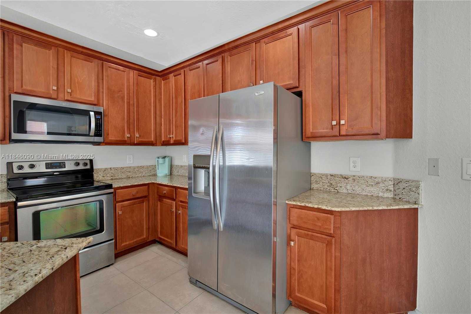 Small Image of 1081 NORTH EAST 40TH RD, Homestead Number 8