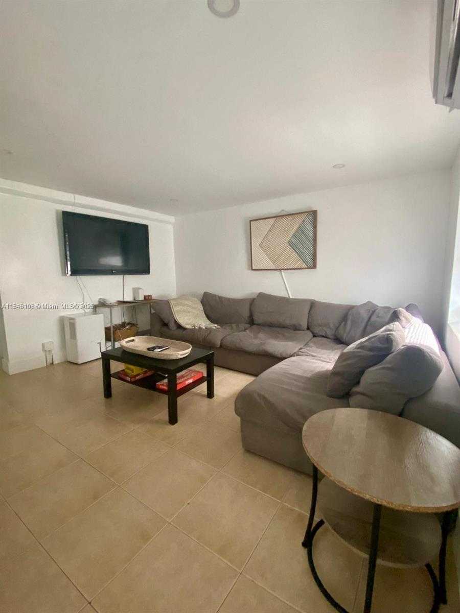 Small Image of 1420 SOUTH WEST 33RD CT, Fort Lauderdale Number 19
