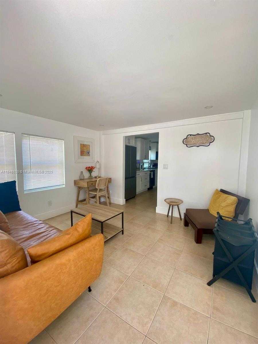 Small Image of 1420 SOUTH WEST 33RD CT, Fort Lauderdale Number 6