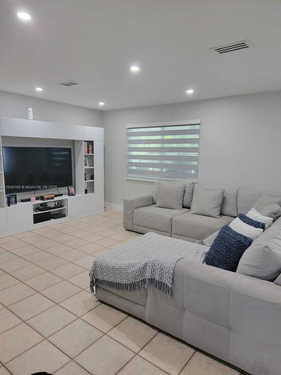 Small Image of 30730 SOUTH WEST 156TH AVE, Homestead Number 10