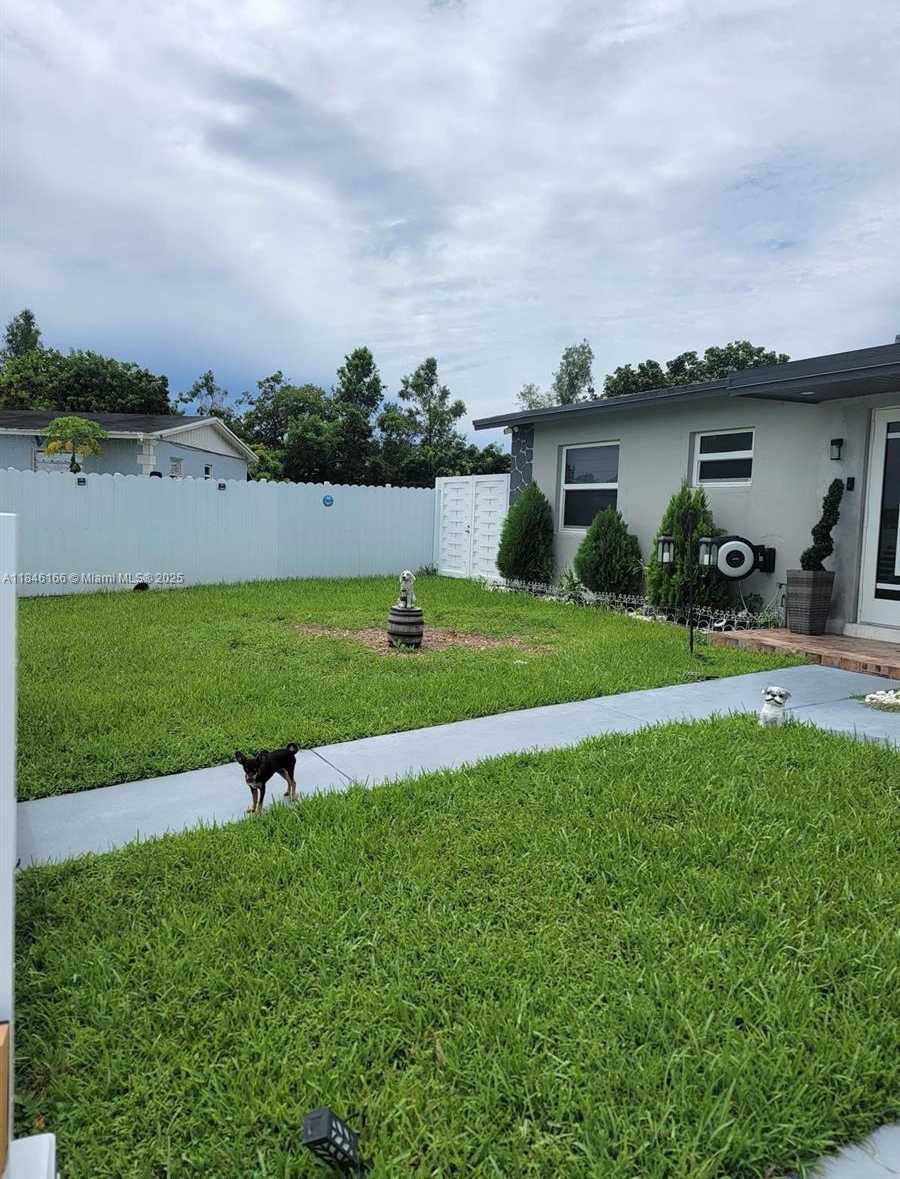 Small Image of 30730 SOUTH WEST 156TH AVE, Homestead Number 4