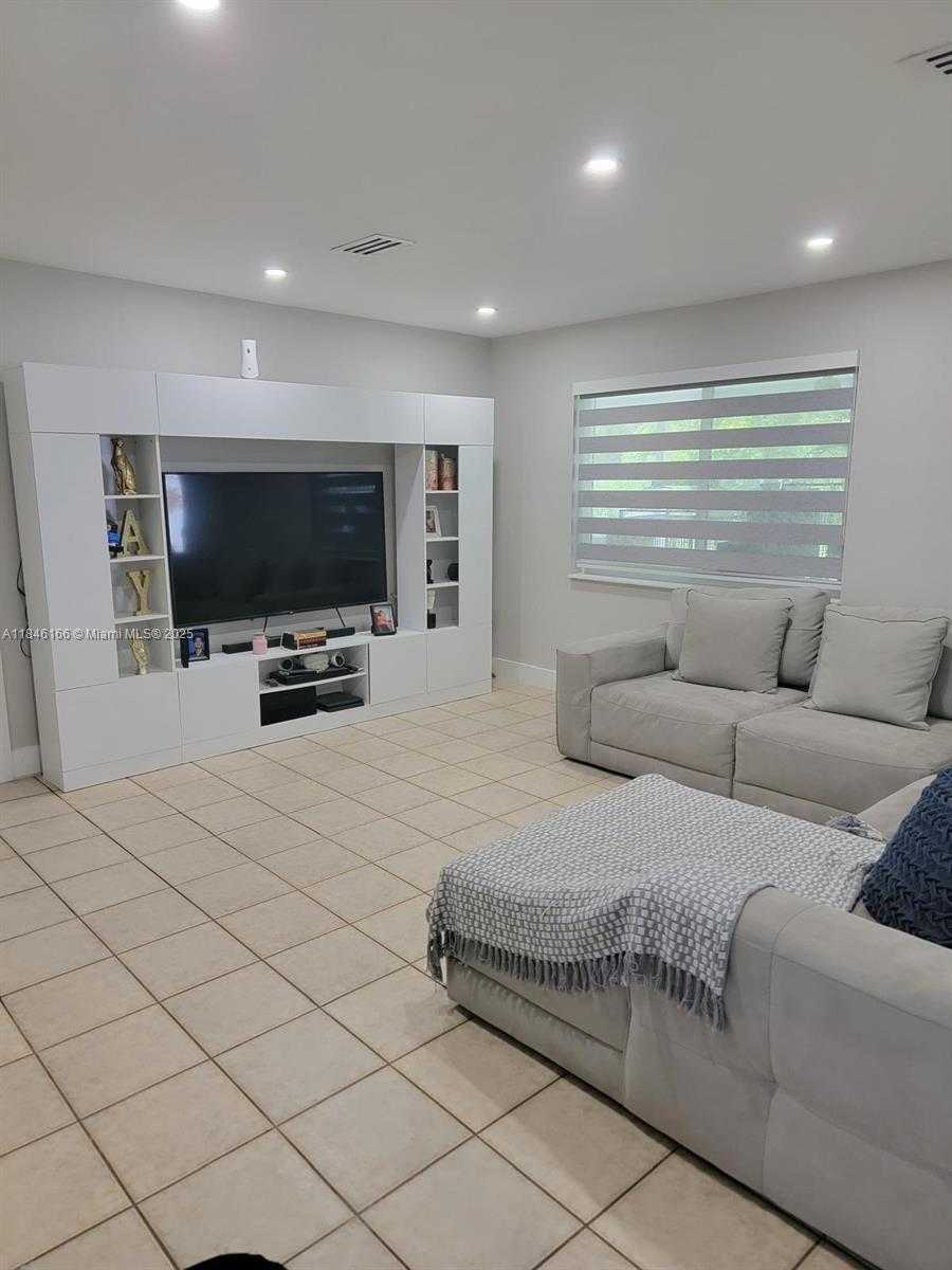 Small Image of 30730 SOUTH WEST 156TH AVE, Homestead Number 9